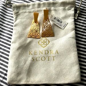 Kendra Scott rose gold Kerri filagree earrings